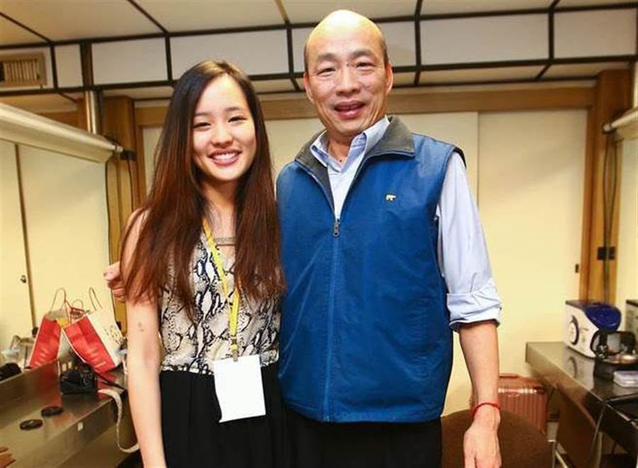 高雄市長韓國瑜(右)與女兒韓冰(左)。（本報系資料照）