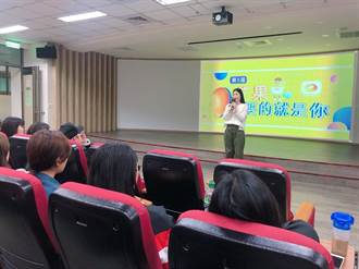 湖南衛視實習宣傳在玄奘大學   學姐分享學習、交流經驗