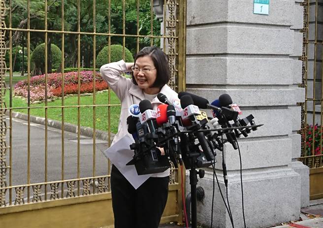 总统蔡英文参加废核游行。（廖德修摄）