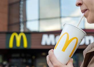 麥當勞停用塑膠吸管 網拍飆賣廿萬