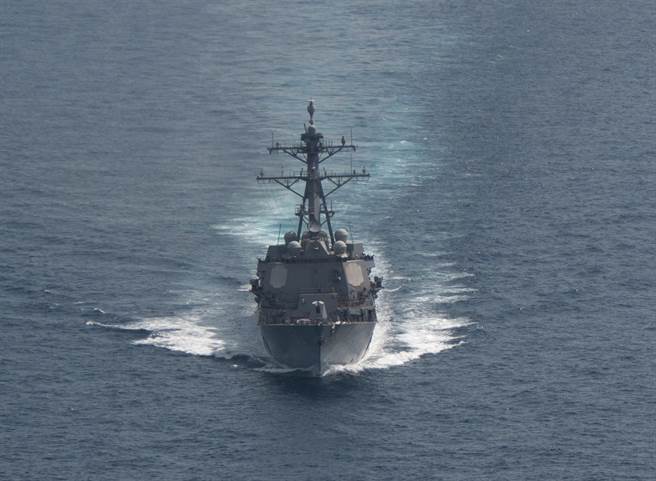 美国飞弹驱逐舰「锺云」号2019年3月1日的资料照。（美国海军）