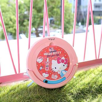 台灣松騰與Hello Kitty 合推限量版掃吸擦地機器人
