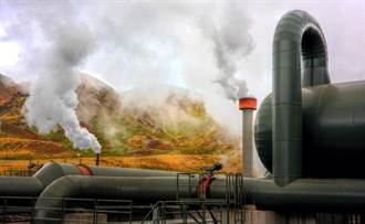 新知》抗暖化神招 冰島把二氧化碳變石頭