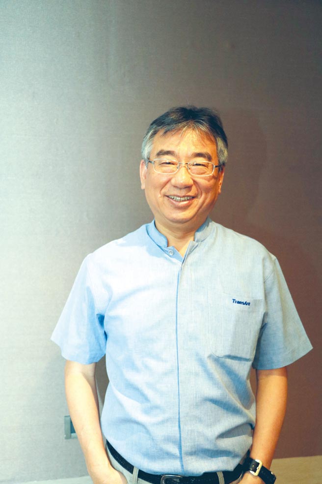 政伸企業總經理李煜培16日在法說會中透露，公司旗下越南廠及福建漳浦廠的新廠營運布局與投產進度。圖／劉朱松