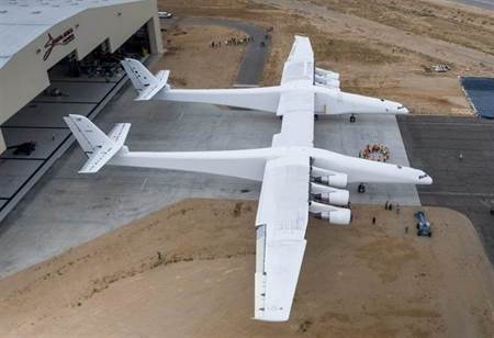 夢碎！世界最大飛機可能出售- 軍事- 中時新聞網