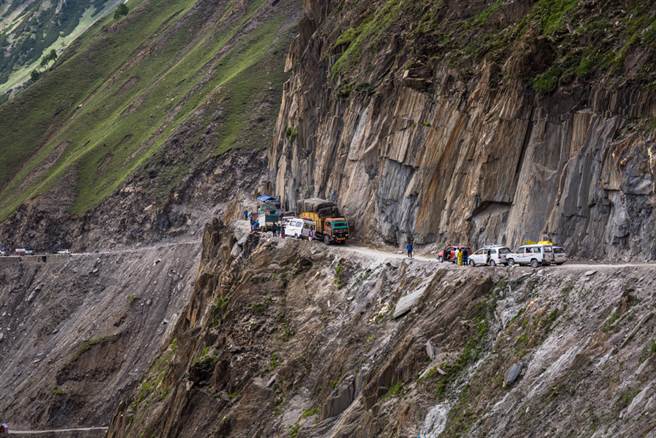 悚！印「死亡公路」成老司机恶梦(图/达志影像)