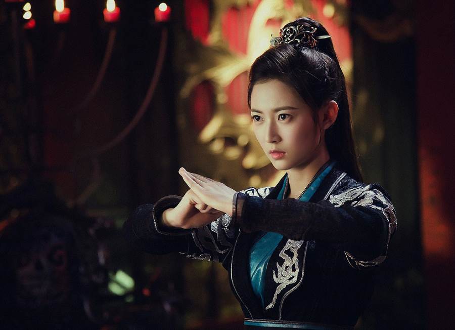 陳鈺琪在《香蜜沉沉燼如霜》中性格俠氣仗義、率性可愛。(中天)