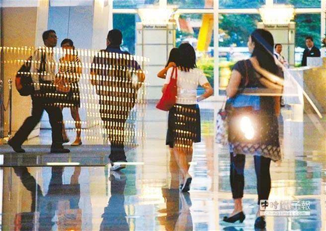 33K男年存35万！超狂模式曝光（示意图／本报资料照片）