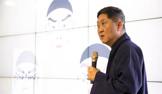 剧作创意大师冯翊纲来到《永庆公益讲座》，跟听眾大聊台湾文学奖剧作家的创意之路。