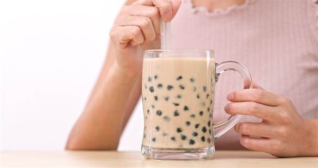 实测珍奶沾麵 他崩溃：台日友好结束(示意图/达志影像)