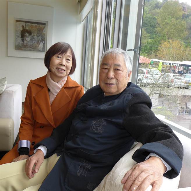 氣象主播李富城愛妻不敵病魔，享壽86歲。（照片/取自 李富城臉書）
