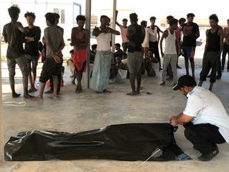 今年最慘！利比亞難民船沉沒 上百人恐溺斃