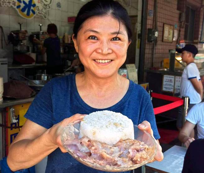 萬丹阿基伯冰店芋頭牛奶冰鬆q蜜芋頭擄獲人心 旅遊 中時