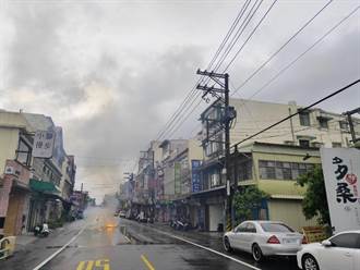影》颱風閃電不斷 高壓電線被擊落起火