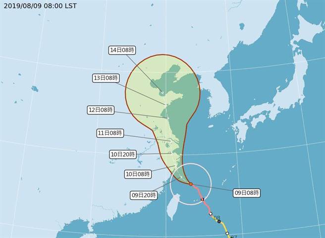 利奇馬颱風路徑偏北，對台灣影響減低，民眾頗有「撿到假」的感覺。