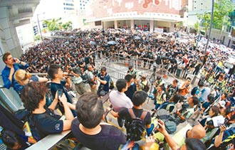 香港民陣今取消遊行 暗潮洶湧