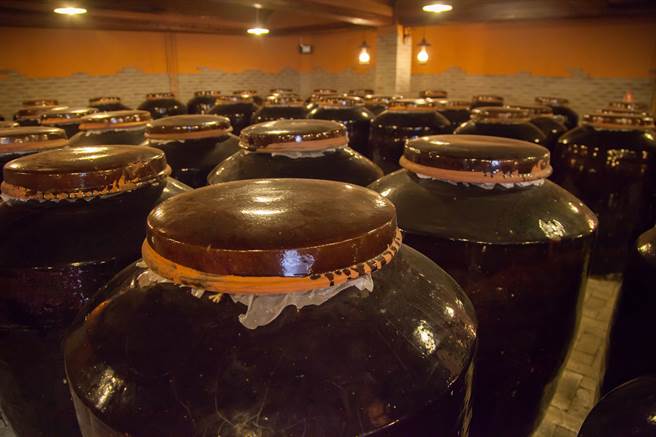 酒发臭流出绿脐带她吓傻 内行揭密(示意图/达志影像)