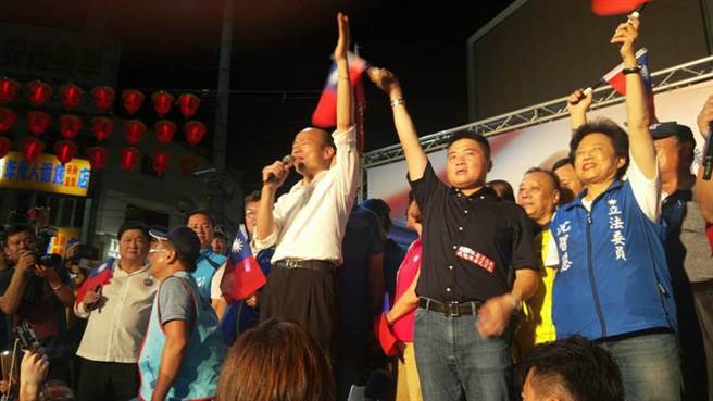 韓國瑜呼籲選民用選票下架民進黨。（陳淑娥攝）