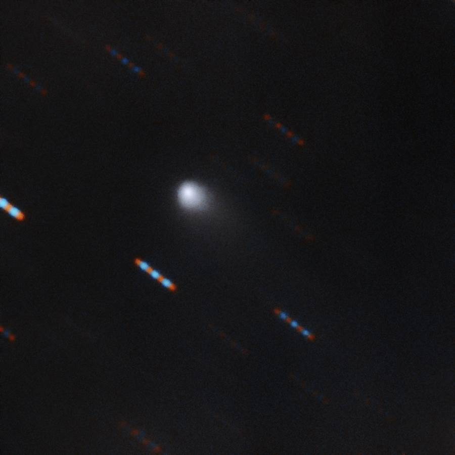 雙子星天文台所拍攝到的第一個C/2019 Q4鮑里索夫彗星，已看的到彗尾。(圖/雙子星天文台)