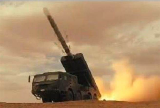 进化版长剑巡弋飞弹9月28日在央视节目中亮相。（央视）