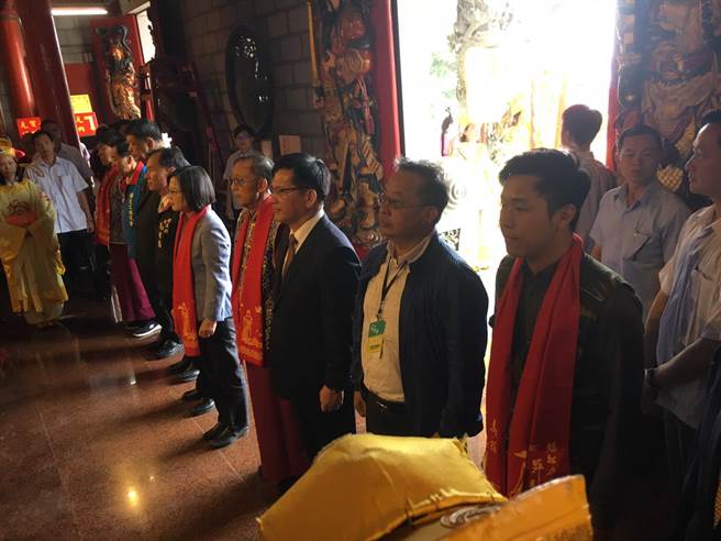 蔡英文总统今（7日）前往马祖参加「妈祖在马祖升天祭」活动。（连江县政府提供／叶书宏新北传真）