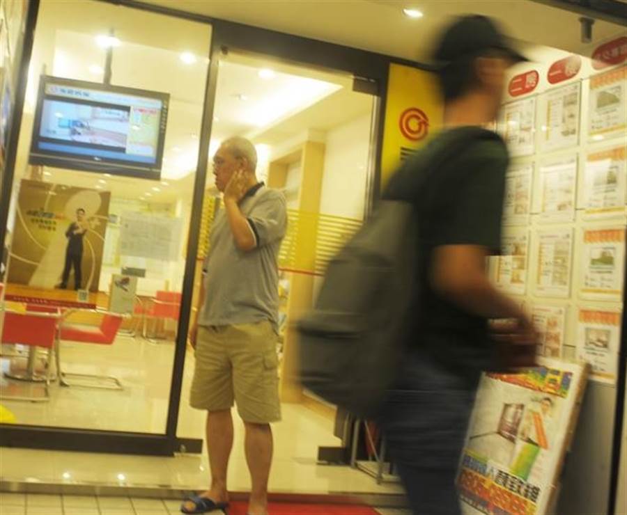 房市景氣不佳，成交價格出現下跌趨勢。(示意圖/本報系資料照片) 