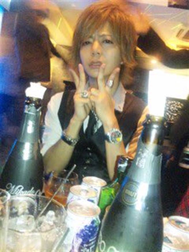 日网流传的冬月翔正面照。(取自twitter)