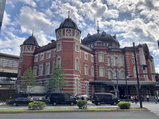 东京车站内设有日皇专用的地下贵宾通道和贵宾室。(黄菁菁摄)