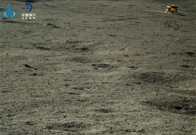 大陆的月球着陆器嫦娥4号已于23日早晨自主唤醒，恢復正常工作。（图／腾讯新闻）