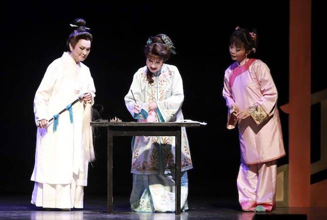 《月夜情愁》。民視提供