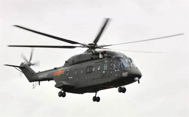 据称10月11日在湖南省溆浦县撞山坠毁的，是解放军直-8G军用运输直升机（见图）。（新华社）