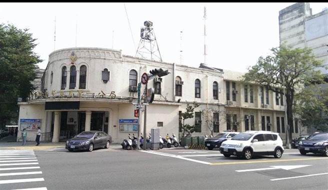 女移工疑早產倒臥廁所，雇主開門嚇壞送醫嬰兒不治。(中時資料庫)