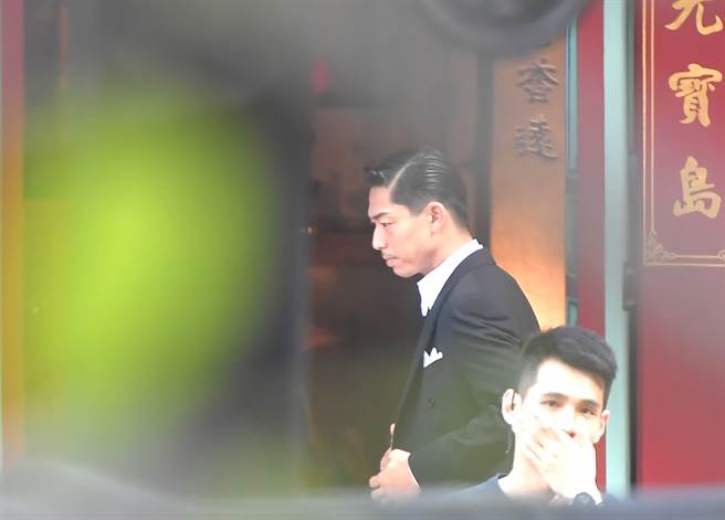 林志玲婚纱曝光（图／卢祎祺摄）