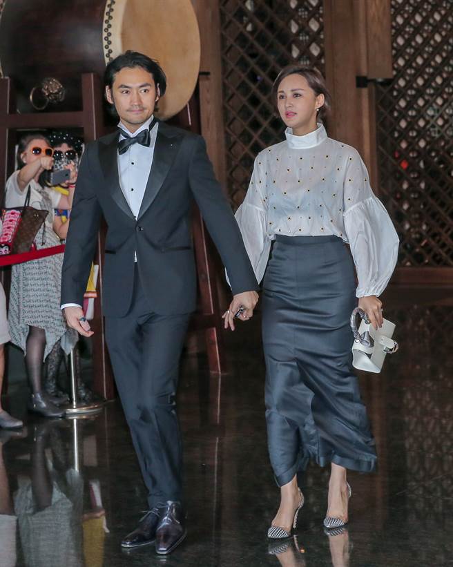 袁宏夫妇。(卢祎祺摄)