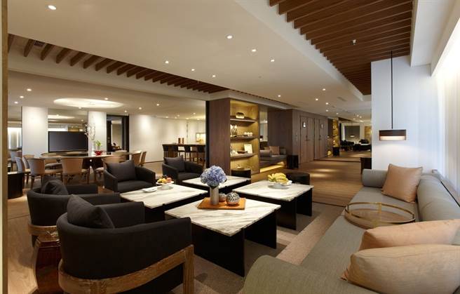 有46坪宽敞空间的「晶英套房」是台南晶英酒店最豪华的房型。(台南晶英酒店提供）