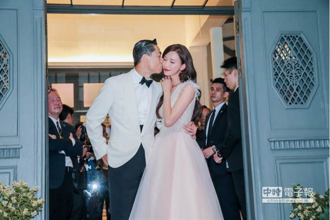 林志玲與老公AKIRA昨（17）日於台南舉行世紀婚禮，一整日都成為全台焦點。（圖／記者盧禕祺攝）