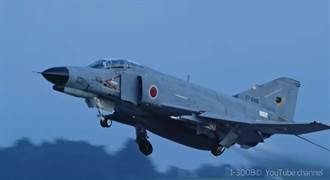日本航自F-4EJ  最後的幽靈機 