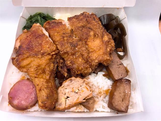 打开便当看到哪种配菜最令人火大？网友答案令人意外。(示意图/读者提供)