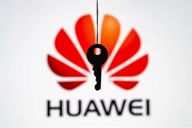 针对法国是否在美方敦促下禁止使用华为5G设备，法国经济和财政部次长鲁纳歇25日表示，法国不会针对某些特定设备制造商进行排除条款，「法国不会追随美国，我们会逐案处理」。（美联社）