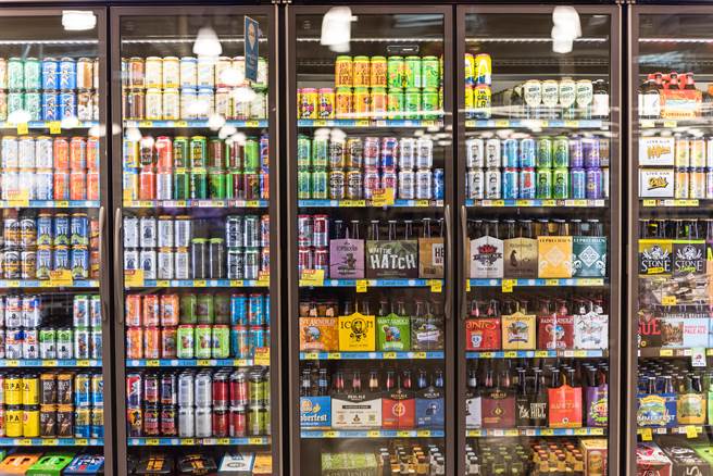 台湾人爱喝饮料，超商内贩售的饮品更是五花八门。（图／达志影像）