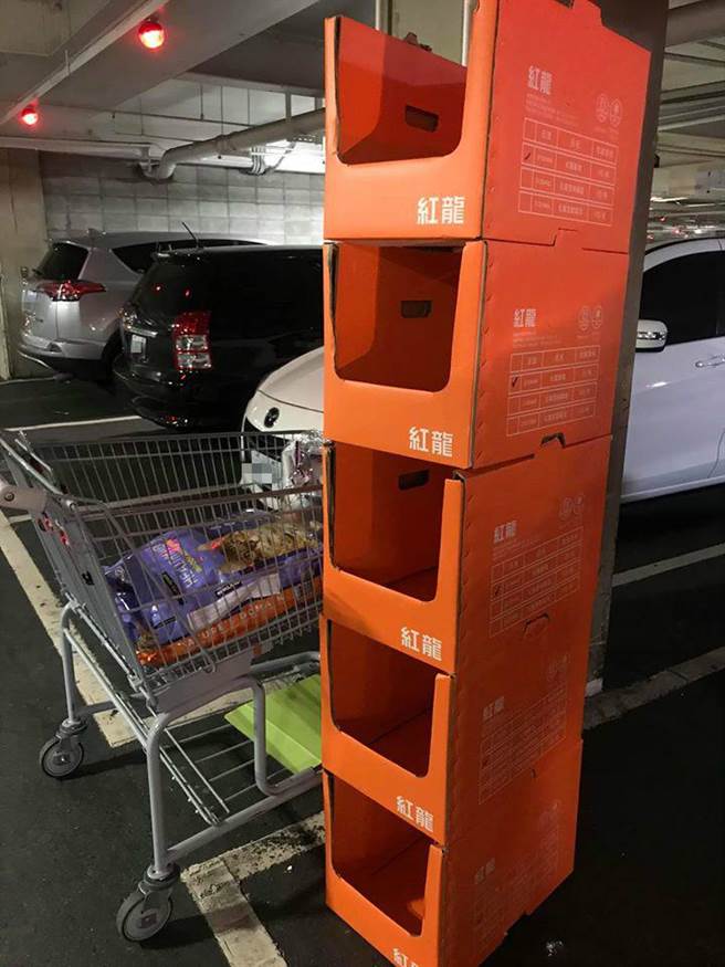 民眾分享了一件好市多特殊商品，并曝其强大功能，获得眾网友的认同。不过，原PO强调，拥有这商品的人，本身必须是「猫奴」才会懂。（Costco好市多 商品经验老实说）