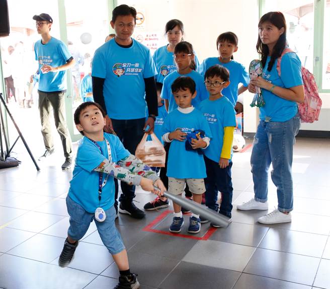 ▲全球人寿运动会特别规划多项亲子趣味活动，增进同仁及眷属参与感。(图片／全球人寿提供)