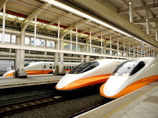 大多数人认为，高铁为近20年来最好建设(示意图/达志影像)