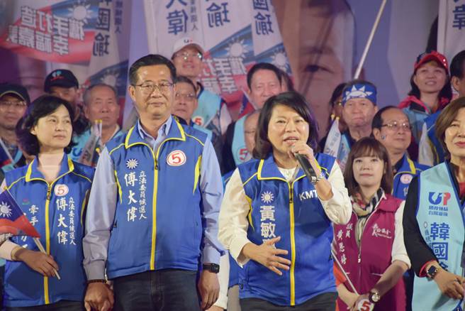 嘉義市長黃敏惠今對總統蔡英文來嘉義造勢卻沒提鐵高經費表示遺憾。（呂妍庭攝）