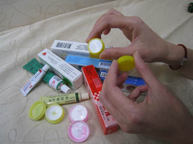 药膏放哪里最好？医揭超NG行为。（资料照/魏怡嘉摄）