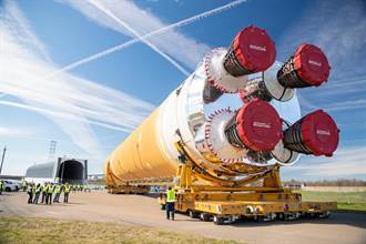 NASA推出超大型火箭SLS
