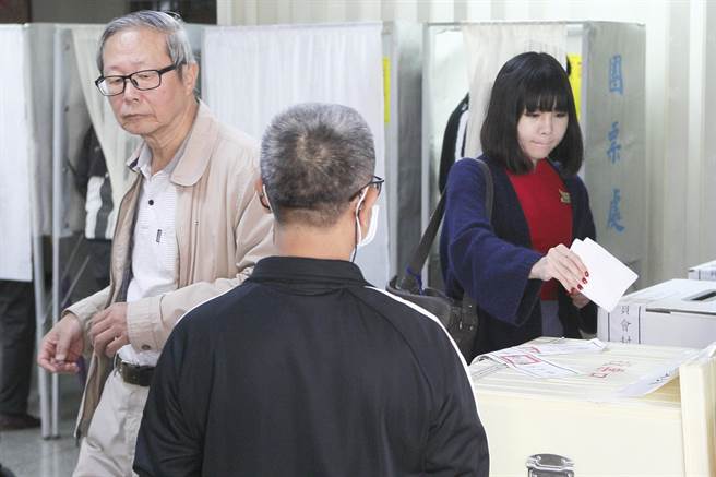 台灣投開票很原始 網揭關鍵主因 日常 網推