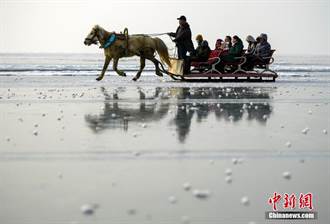 新疆冰雪季登場