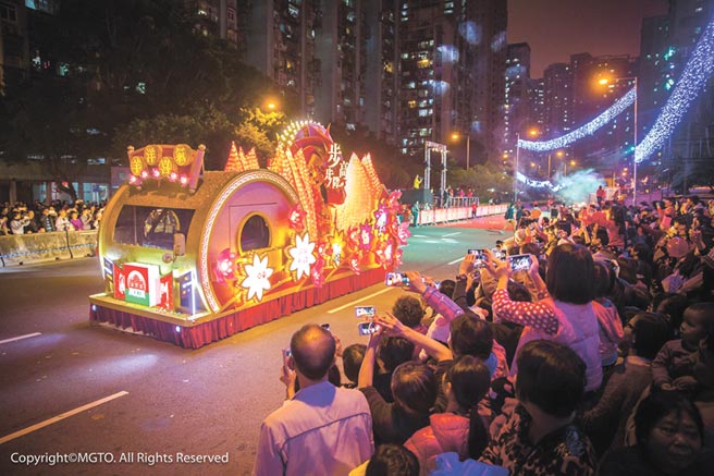 澳门旅游局花车匯演送祝福 产业 工商时报