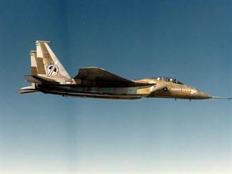 F-15「條紋鷹」：專為創紀錄而生的戰機